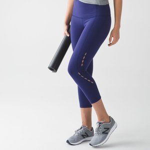 lululemon Wunder Under Crop (Hi-Rise) (Peek)